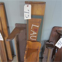 3 assorted shelves, laundry sign