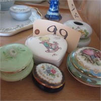 5 porcelain keepsake containers