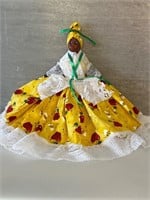 Vintage Caribbean doll (flaws)