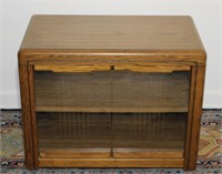 vintage tv stand on wheels 22h x 26.5w x 16d 7