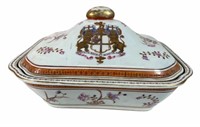 18th C. CHINESE EXPORT COVERED DISH OR TUREEN