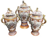 THREE 18th CENTURY CHINESE EXPORT LIDDED VASES
