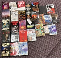 STEPHEN KING BOOK LOT LARGE COLLECTION SEE PICS