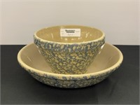 2 Roseville Yelloware Blue Sponge Bowls