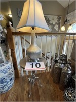 Pair of matching lamps w/metal tables and