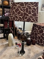 Giraffe pattern table lamps (2)