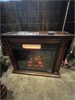Fireplace heater w/romote - works
