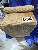 8' x 30" woven rug and basket