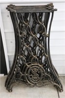 Cast Iron Singer Sewing Machine Stands