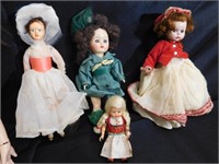 Dolls, variety (5)