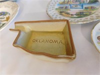 Oklahoma Souvenir Plates, Ashtrays (1 box)