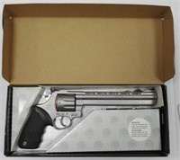 Taurus Model 608 8-Shot .357 Mag, Revolver In Box
