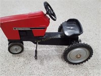 Case International Pedal Tractor