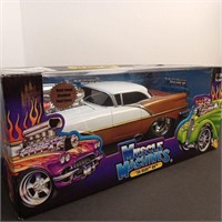 MUSCLE MACHINES 56 OLDS 88 1:18 SCALE CAR