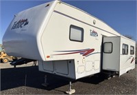 2002 TAHOE By Thor 28' 5th Wheel Travel Trailer