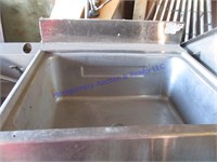 COMMERCIAL SINK