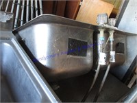 COMMERCIAL SINK