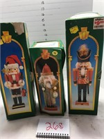 3 Nutcrackers