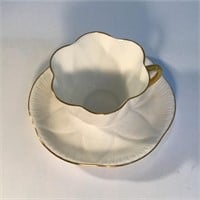 SHELLEY TEACUP AND SAUCER 272101