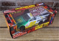 Nascar Die-Cast Model: Dave Blaney Chase The Race.