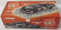 Action Dale Earnhardt GM Goodwrench 2001 Limited