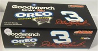 Action Dale Earnhardt GM Goodwrench Oreo 2001