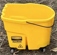 Rubbermaid Wave Brake Mop Bucket *NIB