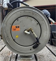 American Lubrication Oil Hose Reel Reads 136qts