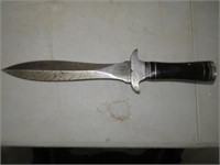 13.5"L CUSTOM DAMASCUS FIXED BLADE KNIFE NO SHEATH