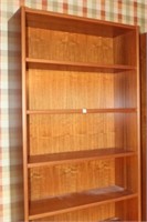 Adjustable Book Shelf