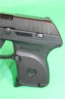 Ruger Mod. LCP .380 cal Semi-Auto Pistol w/Holster