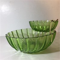 GLASS CHIP & DIP SET