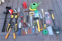NICE Collection of Yard& Cardening Tools
