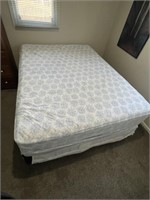 Queen size mattress and box spring - like new -