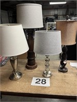 4 table lamps w/shades