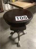 31"T x 24.5" round table w/drawer - claw feet