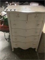 6 drawer vintage dresser - 46"T x 32"W x 20"D