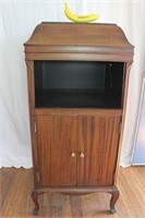 Vintage Mandel Walnut Floor Phonograph Case