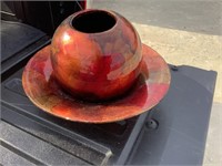 Ceramic Bowl w/ Base