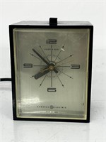 Vintage General Electric Alarm Clock Model 7351-4