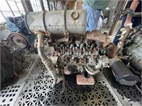 Diesel Motor out of Mini Trackhoe-WORKS