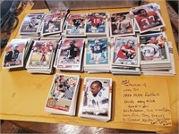 Collection 700+ 1989 Topps NFL football cards