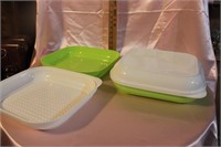 2 MARINADING CONTAINERS (NEW)