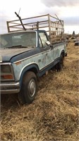 84 Ford F-250 xlt with title