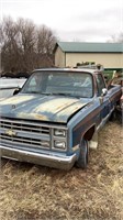 1986 chevy w/ title 1/2 ton  2 WD automatic