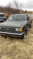 1989 Ford F150 four-wheel-drive, automatic, w/