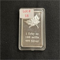 1oz of Fine Silver Maple Leaf Bar