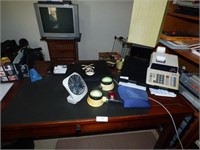 CONTENTS OF THE TOP OF THE DESK, OFFICE SUPPLIES