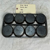 Erie No. 8 Muffin Pan 946
