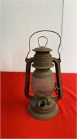 Vintage Nier Oil Lamp